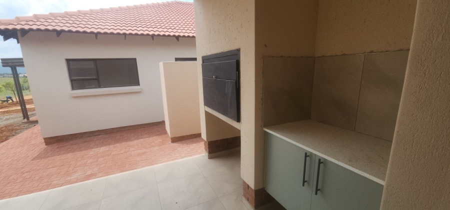 2 Bedroom Property for Sale in Xanadu Nature Estate North West